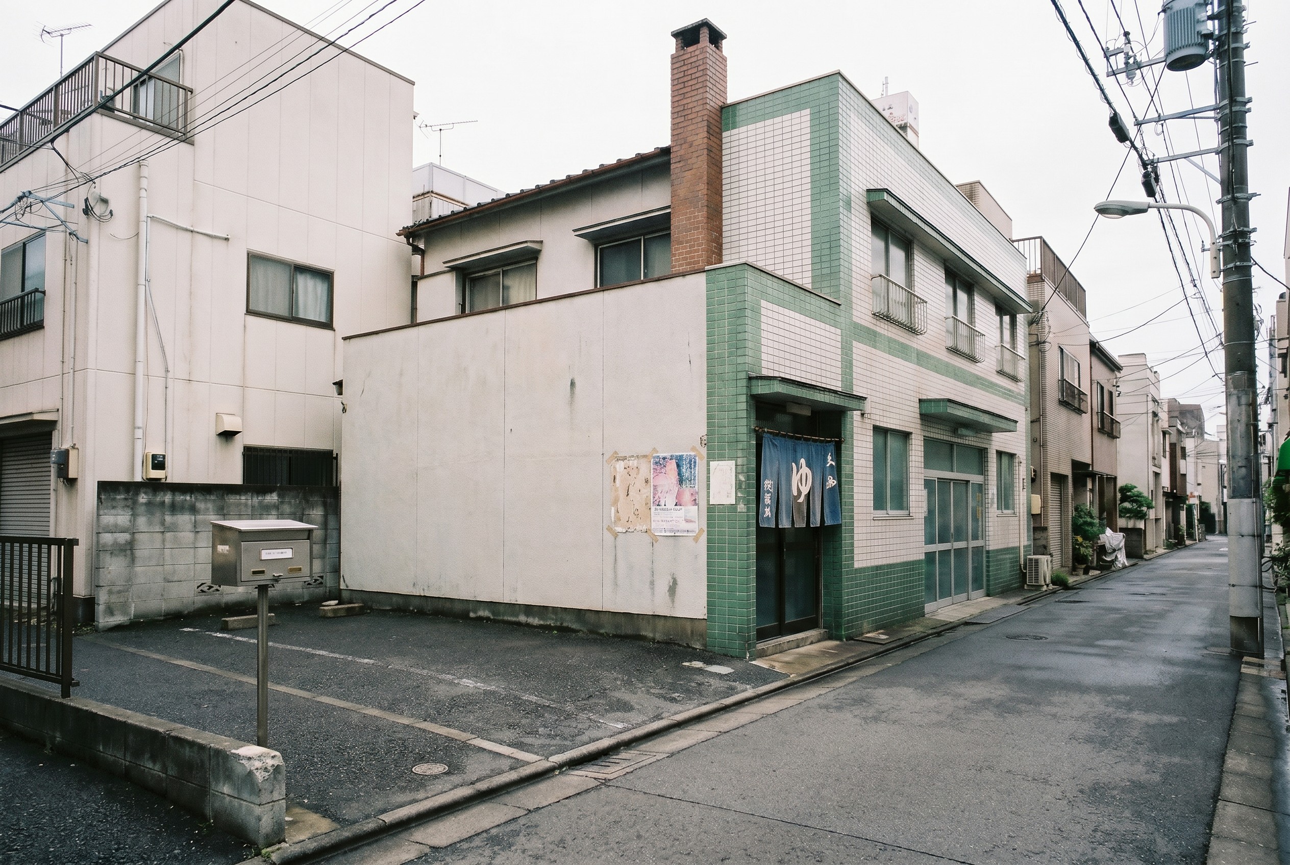 Inari-yu, around 2018, before the extension